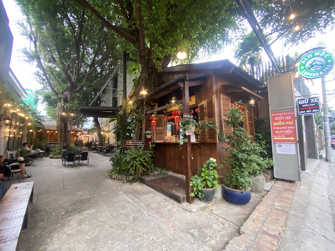 Alo Mộc Coffee & Tea